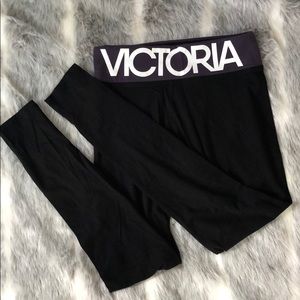 Victoria’s Secret leggings